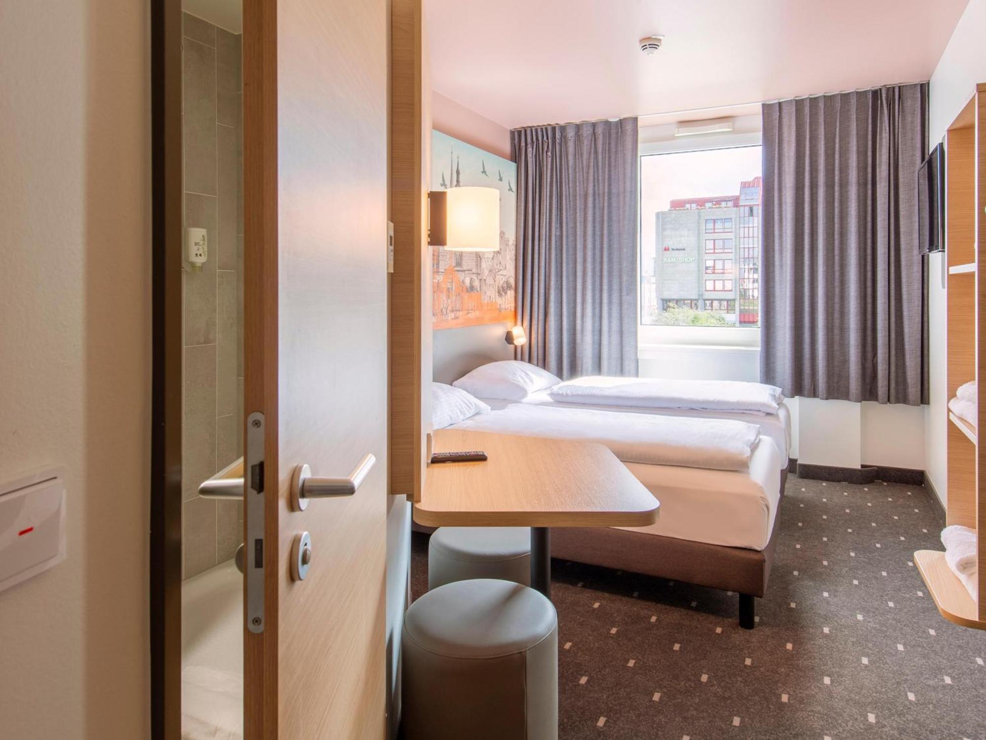 B&B Hotel Nuernberg-Hbf Екстер'єр фото