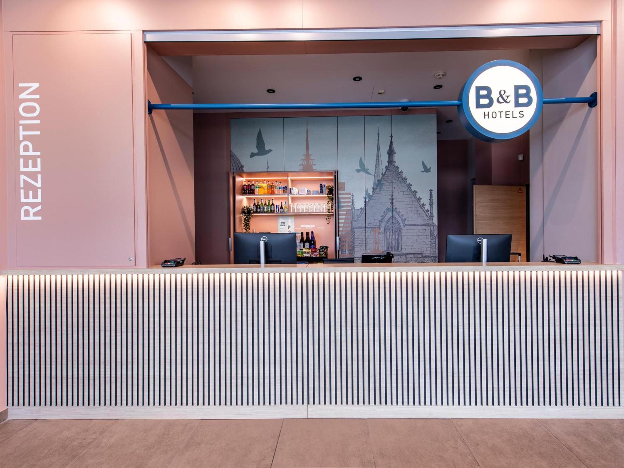 B&B Hotel Nuernberg-Hbf Екстер'єр фото