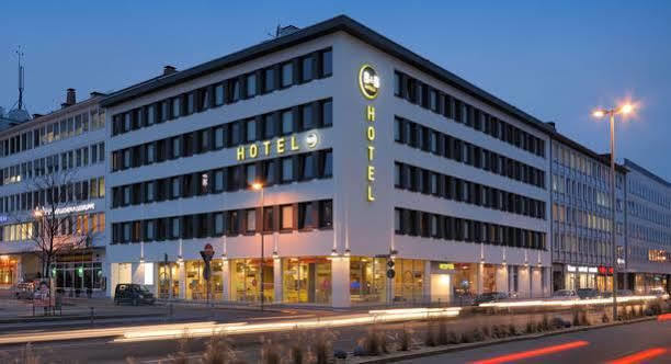 B&B Hotel Nuernberg-Hbf Екстер'єр фото